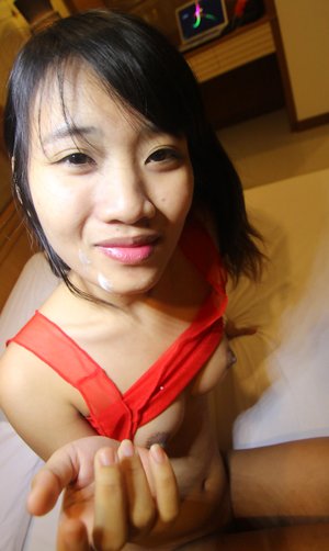 Asian Sex Diary offers a free picture gallery with magnificent lady in hard fuck scene