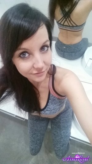 Andi Land are pleased to offer you xxx pics featuring Andi xxx gallery 180614