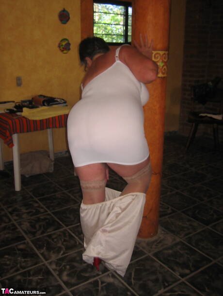 TAC Amateurs invites you to browse their free pics with Girdle Goddess xxx gallery 268747